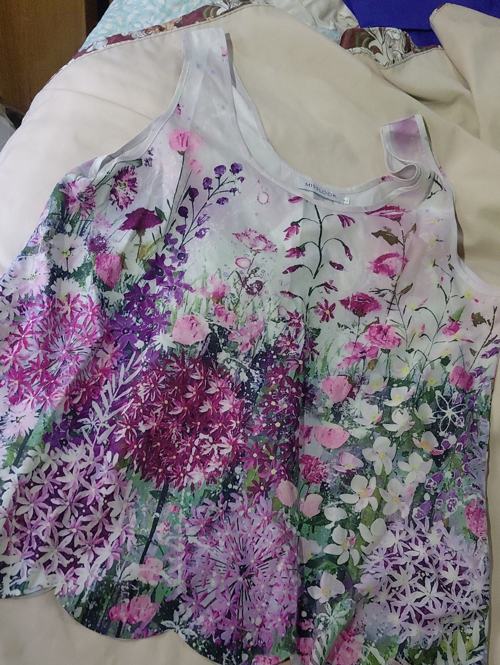 MISSLOOK Floral Print Camisole in Pink & Purple